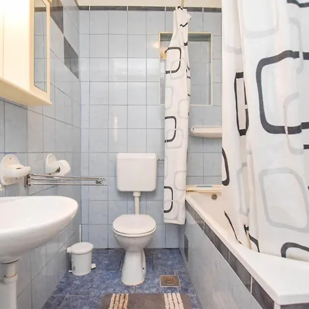 Guliver Apartment