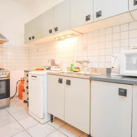 Guliver Apartment